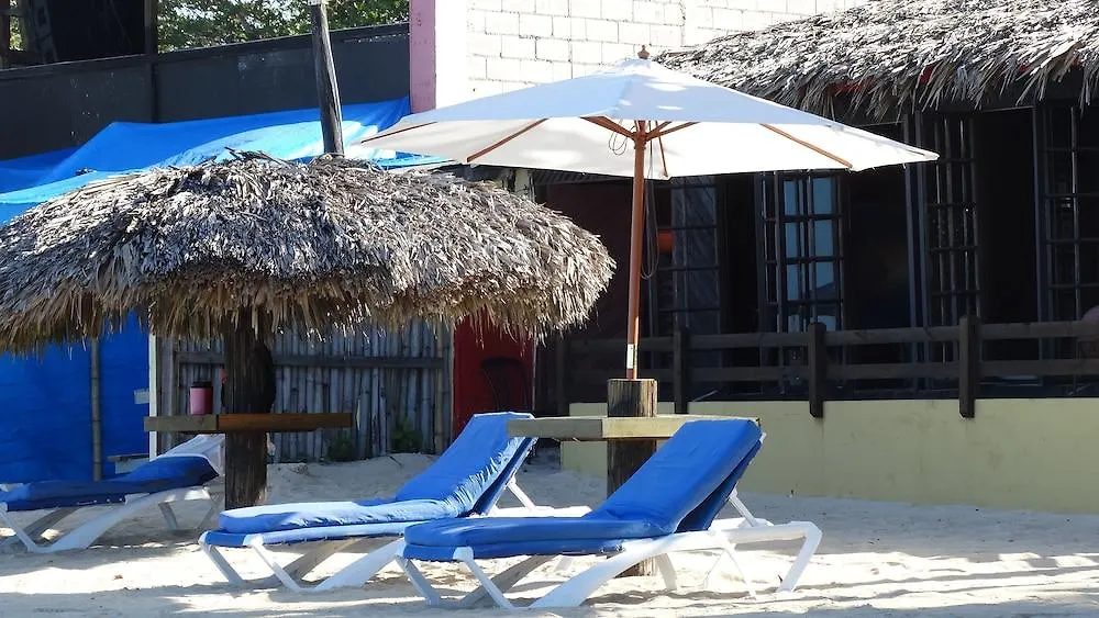 Bar-B-Barn Beach Hotel Negril 2*,