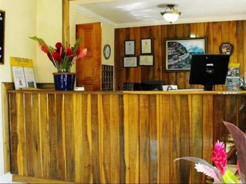 Bar-B-Barn Beach Hotel Negril