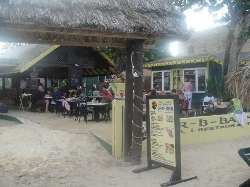 Bar-B-Barn Beach Hotel Negril 2*,